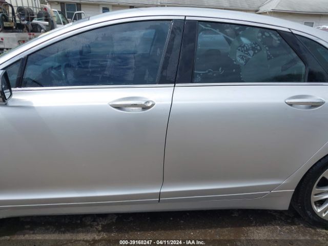 3LN6L2G95GR618924 Lincoln MKZ