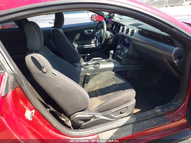 Ford Mustang Ecoboost Fastback 2020 1FA6P8TH0L5159328 Image 5