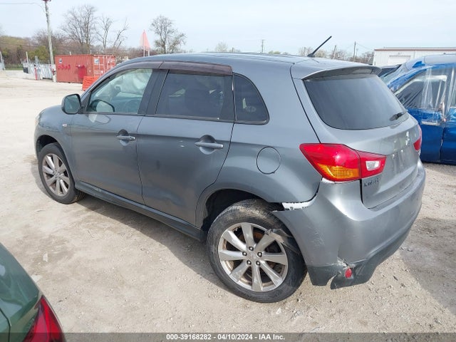 2015 MITSUBISHI OUTLANDER SPORT 4A4AP3AU4FE031288 Photo 2