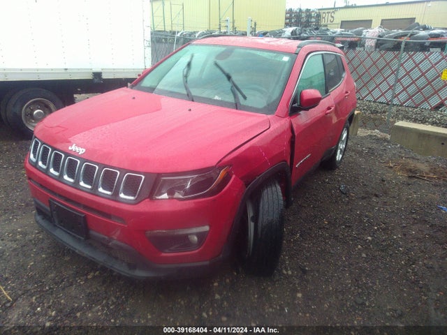 3C4NJDBB0JT360835 Jeep Compass Latitude 4x4