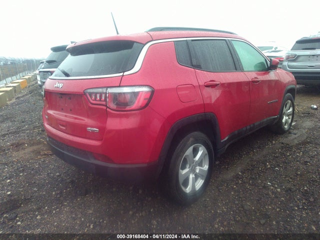 3C4NJDBB0JT360835 Jeep Compass Latitude 4x4