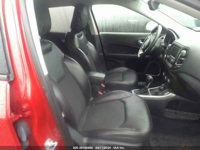 3C4NJDBB0JT360835 Jeep Compass Latitude 4x4