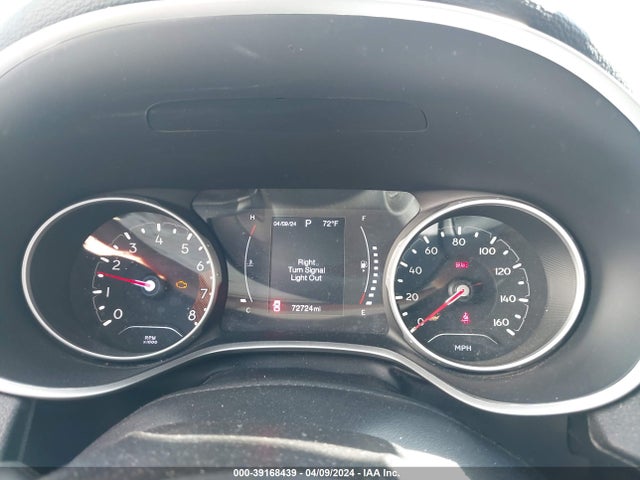 3C4NJDBBXJT354864 Jeep Compass Latitude 4x4
