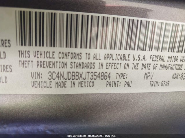 3C4NJDBBXJT354864 Jeep Compass Latitude 4x4
