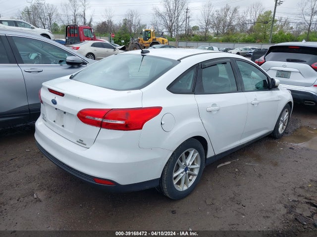 Ford FOCUS SE 2015 1FADP3F27FL383424 Image 4