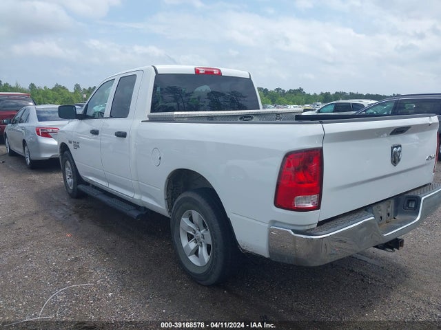 1C6RR7FT8KS716991 RAM 1500 Classic Tradesman Quad Cab 4x4 6'4 Box