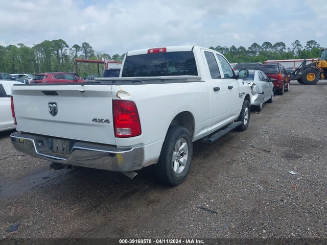 1C6RR7FT8KS716991 RAM 1500 Classic Tradesman Quad Cab 4x4 6'4 Box
