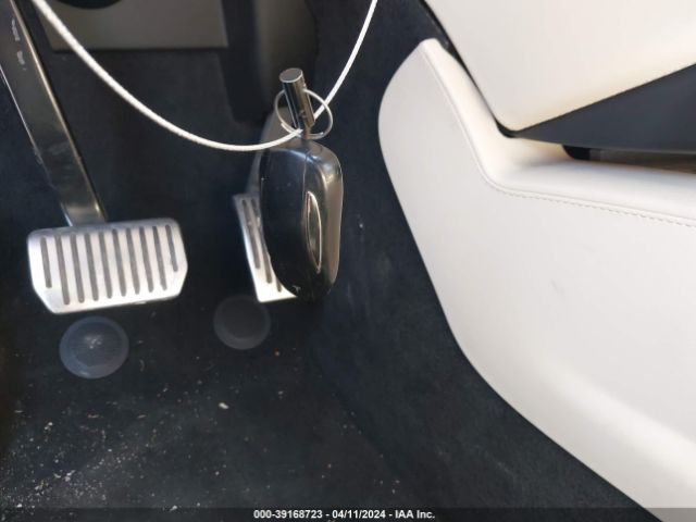 5YJXCBE2XKF184704 Tesla Model X 100d/75d/long Range
