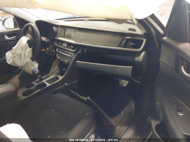 KIA Optima Lx 2018 5XXGT4L33JG267409 Image 5