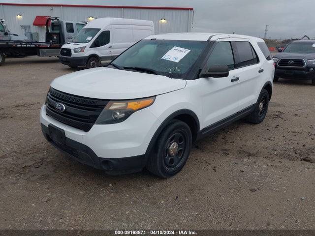 Ford Utility Police Interceptor 2015 1FM5K8AR6FGA88849 Image 2