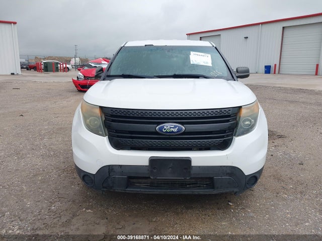 Ford Utility Police Interceptor 2015 1FM5K8AR6FGA88849 Image 6