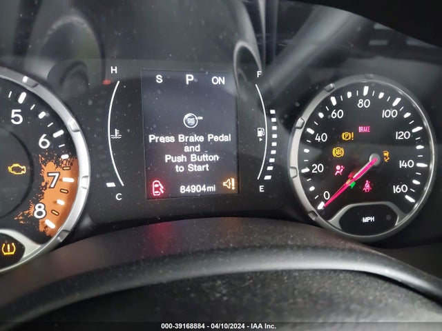 Jeep Renegade Latitude 4x4 2018 ZACCJBBB0JPH30426 Image 16