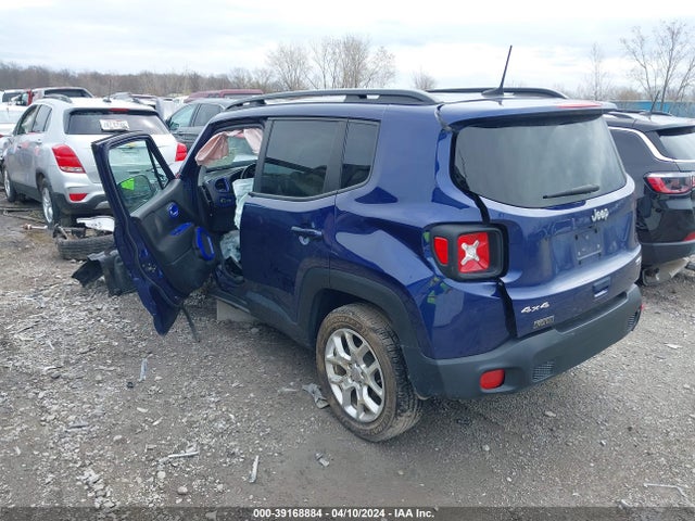 Jeep Renegade Latitude 4x4 2018 ZACCJBBB0JPH30426 Image 3