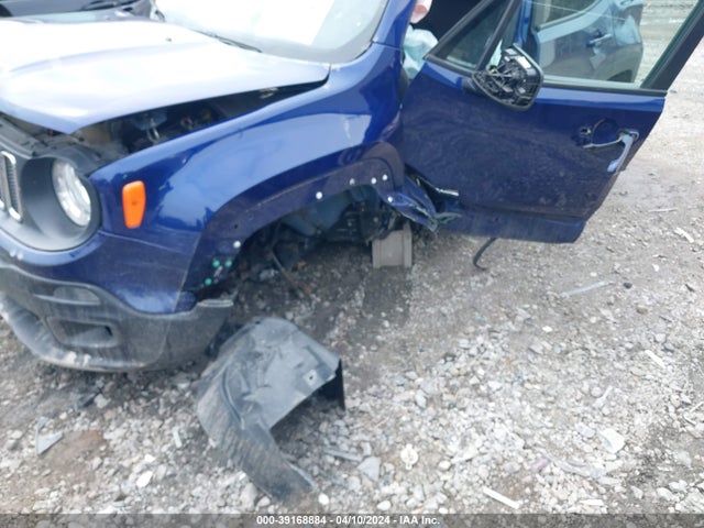 Jeep Renegade Latitude 4x4 2018 ZACCJBBB0JPH30426 Image 6