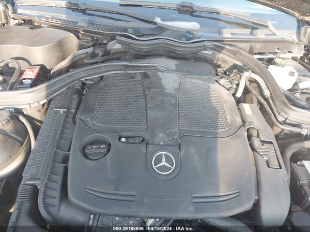 WDDGF8AB0EA952452 Mercedes-Benz C 300 Luxury 4matic/sport 4matic