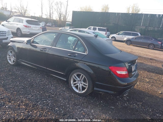 WDDGF8AB0EA952452 Mercedes-Benz C 300 Luxury 4matic/sport 4matic