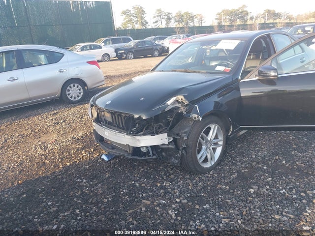 WDDGF8AB0EA952452 Mercedes-Benz C 300 Luxury 4matic/sport 4matic