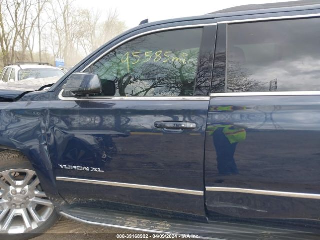1GKS2GKC2JR389454 GMC Yukon Xl Slt