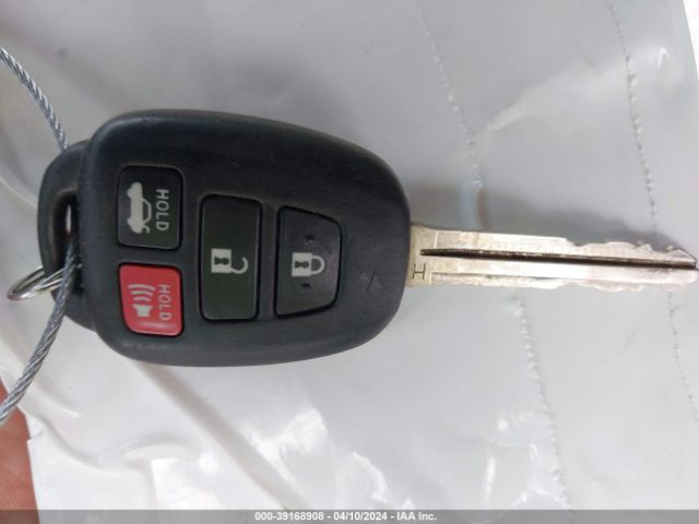 5YFBURHEXGP550517 Toyota COROLLA LE