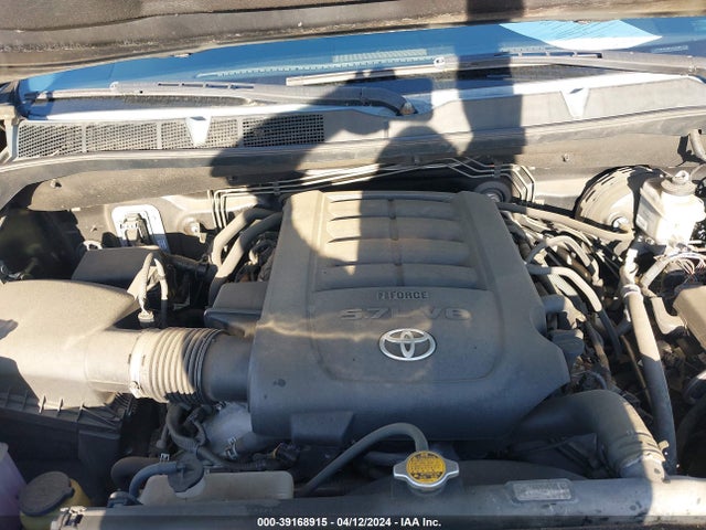 5TFSY5F16EX151437 Toyota Tundra Limited 5.7l V8