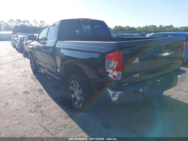 5TFSY5F16EX151437 Toyota Tundra Limited 5.7l V8