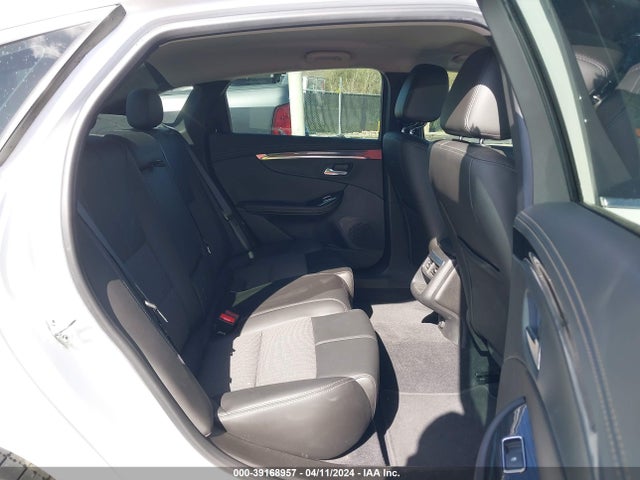 Chevrolet IMPALA 1LT 2018 2G1105S37J9153967 Image 8