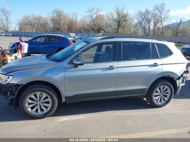 3VV0B7AX8KM198553 Volkswagen Tiguan 2.0t S