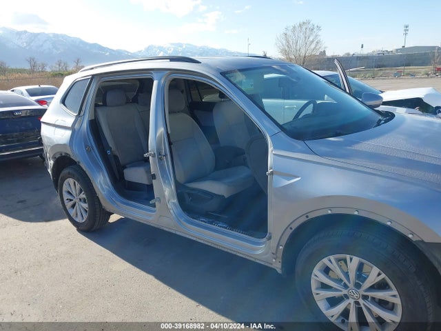 3VV0B7AX8KM198553 Volkswagen Tiguan 2.0t S