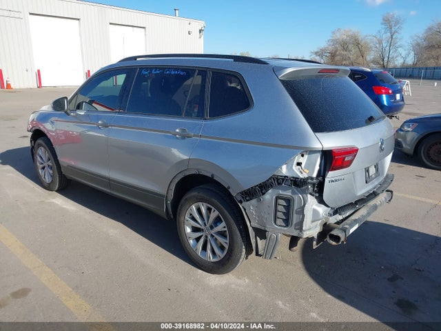 3VV0B7AX8KM198553 Volkswagen Tiguan 2.0t S