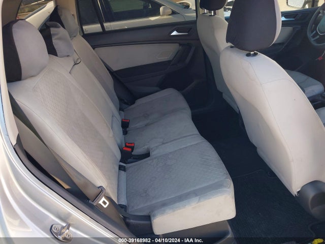 3VV0B7AX8KM198553 Volkswagen Tiguan 2.0t S