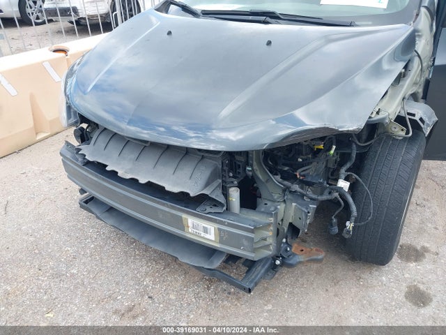 Chevrolet Sonic Lt Auto 2018 1G1JD5SH2J4103688 Image 6