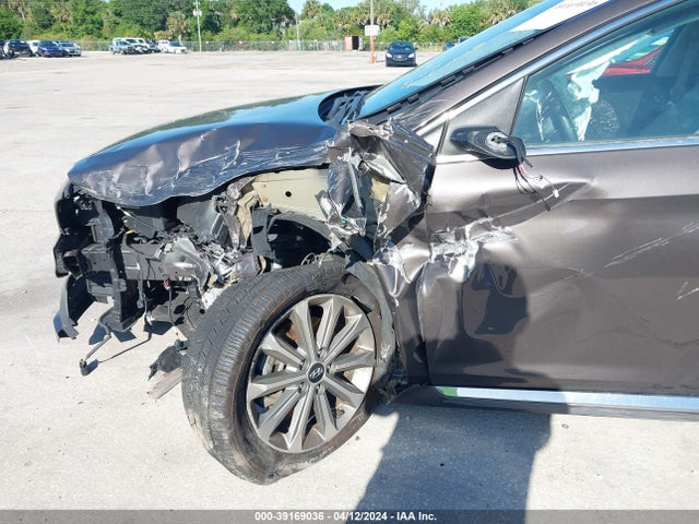 Hyundai Sonata Limited 2016 5NPE34AF5GH419109 Image 6