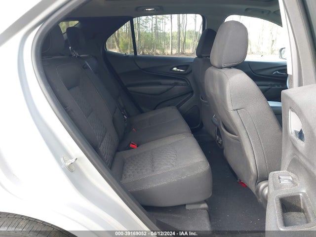 Chevrolet EQUINOX LT 2018 2GNAXSEVXJ6316036 Image 8
