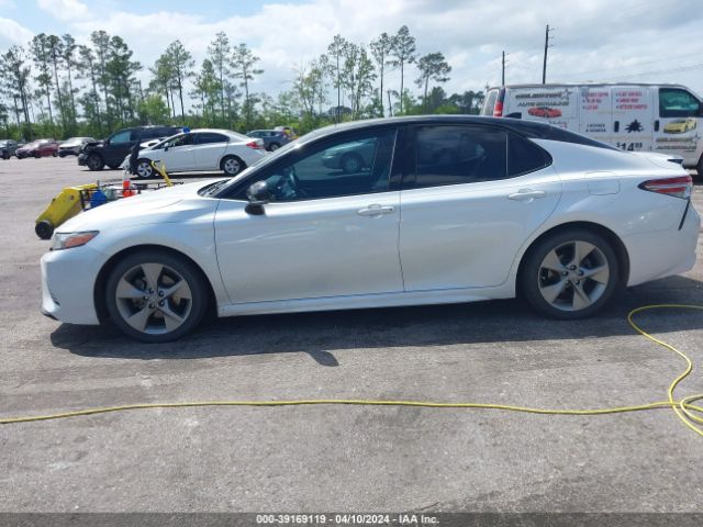 4T1B61HK4JU136124 Toyota CAMRY XSE