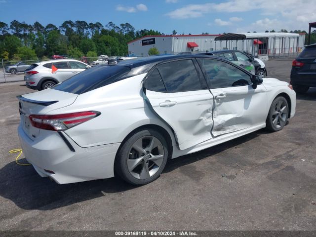 4T1B61HK4JU136124 Toyota CAMRY XSE