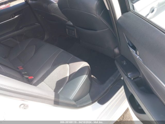 4T1B61HK4JU136124 Toyota CAMRY XSE