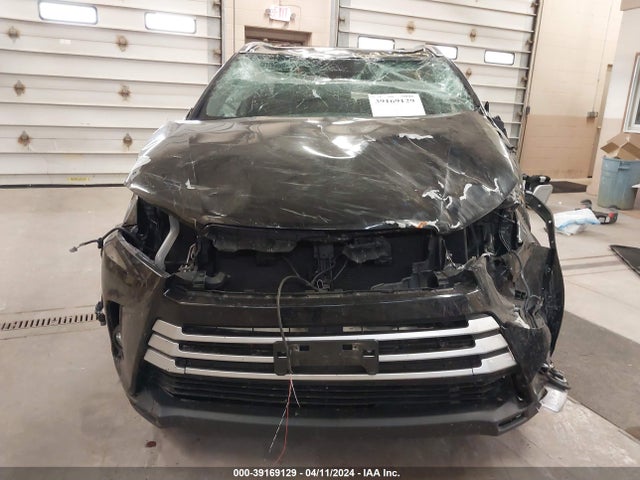 Toyota Highlander Xle 2017 5TDJZRFH2HS437664 Image 12