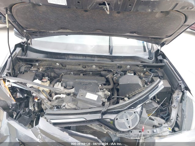 Toyota RAV4 LE 2016 JTMZFREV2GJ074152 Image 10