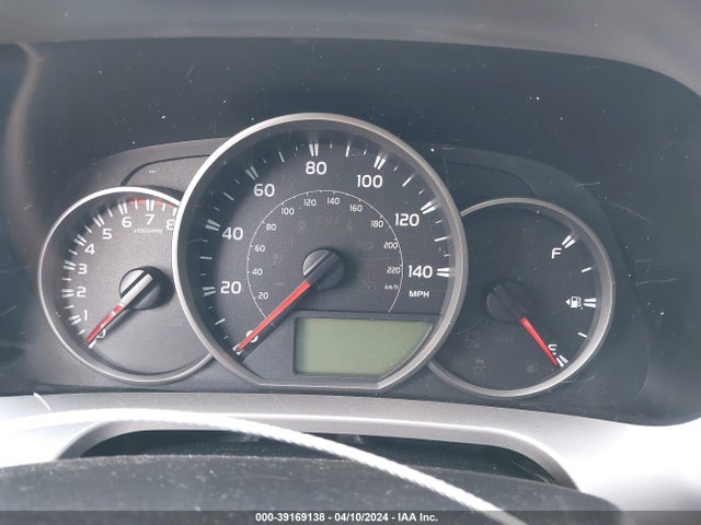Toyota RAV4 LE 2016 JTMZFREV2GJ074152 Image 15