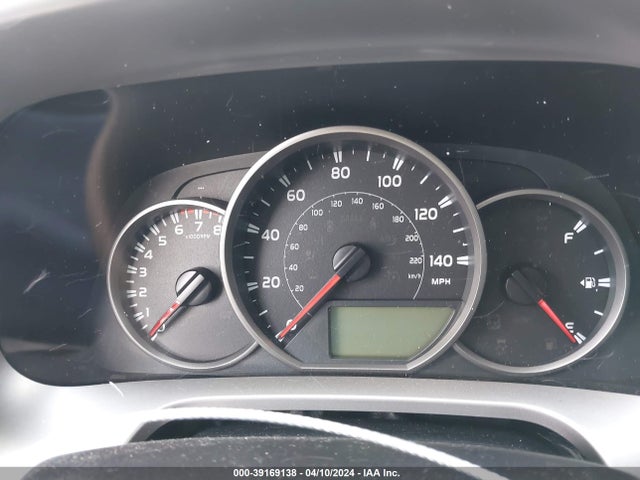Toyota RAV4 LE 2016 JTMZFREV2GJ074152 Image 7
