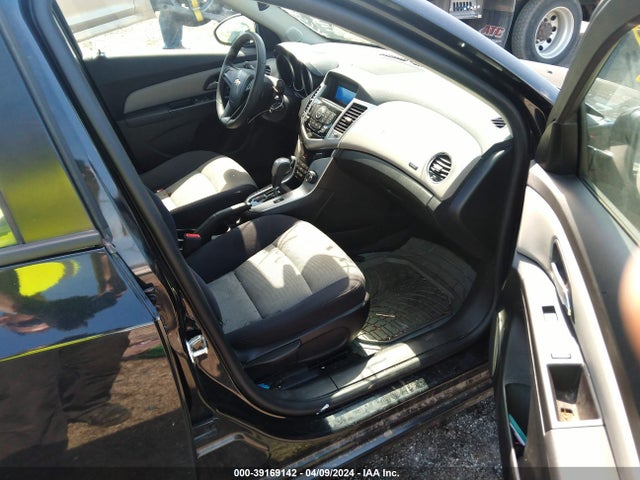Chevrolet Cruze Ls Auto 2015 1G1PA5SH5F7111020 Image 5