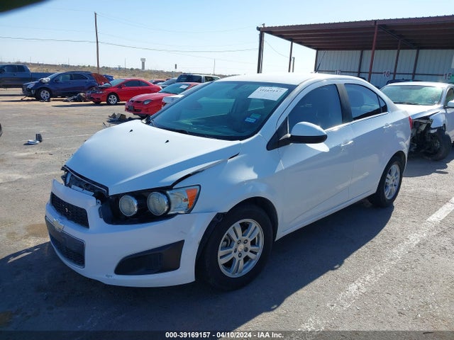 Chevrolet Sonic Lt Auto 2014 1G1JC5SH7E4237539 Image 2