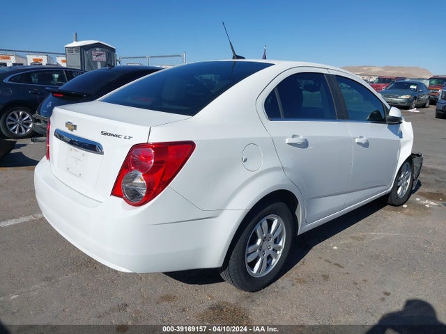 Chevrolet Sonic Lt Auto 2014 1G1JC5SH7E4237539 Image 4