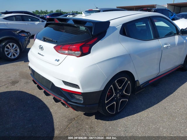 Hyundai VELOSTER N 2022 KMHT36AH2NU015476 Image 4