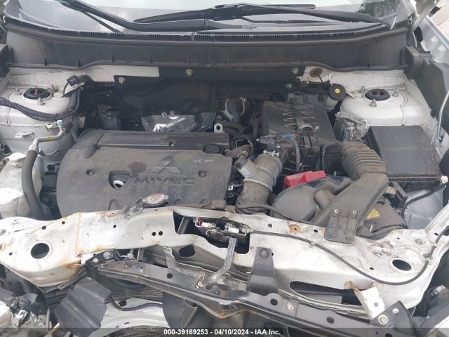 JA4AR3AU3KU003154 Mitsubishi Outlander Sport 2.0 Se