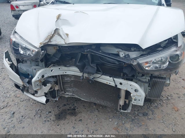JA4AR3AU3KU003154 Mitsubishi Outlander Sport 2.0 Se