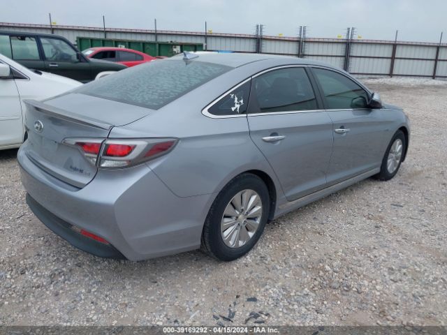 KMHE24L19GA015530 Hyundai Sonata Hybrid Se