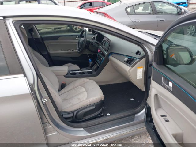 KMHE24L19GA015530 Hyundai Sonata Hybrid Se