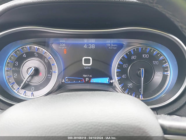 2C3CCARG6KH556486 Chrysler 300 Touring Awd