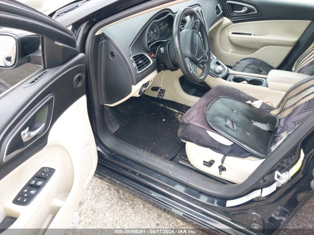 Chrysler 200 Limited 2015 1C3CCCAB7FN655407 Image 14